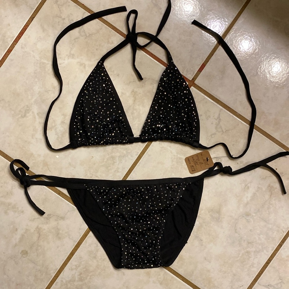 Black sparkly bikini. Size s/m/lg stunning bought at a Boutique